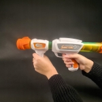 Kruzzel 20517 Dětská vzduchová pistole s 12 míčky